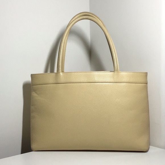 Chanel Caviar Tote w/ COA - Picture 3 of 17